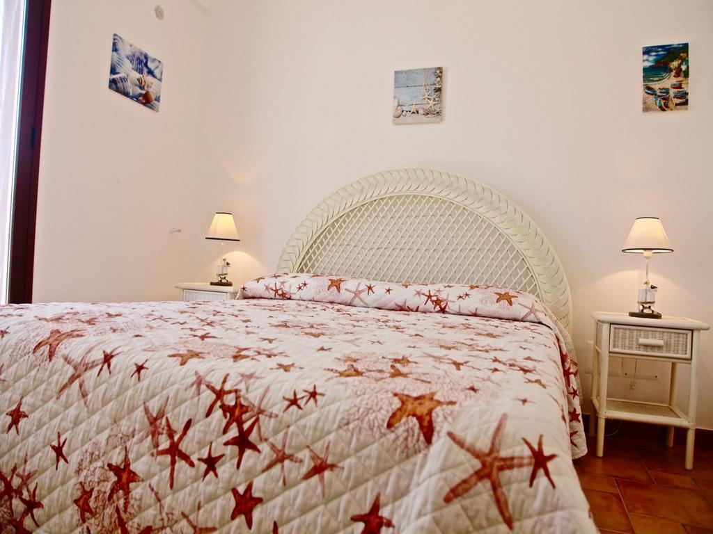 Villa Amare Campofelice Di Roccella Exteriör bild